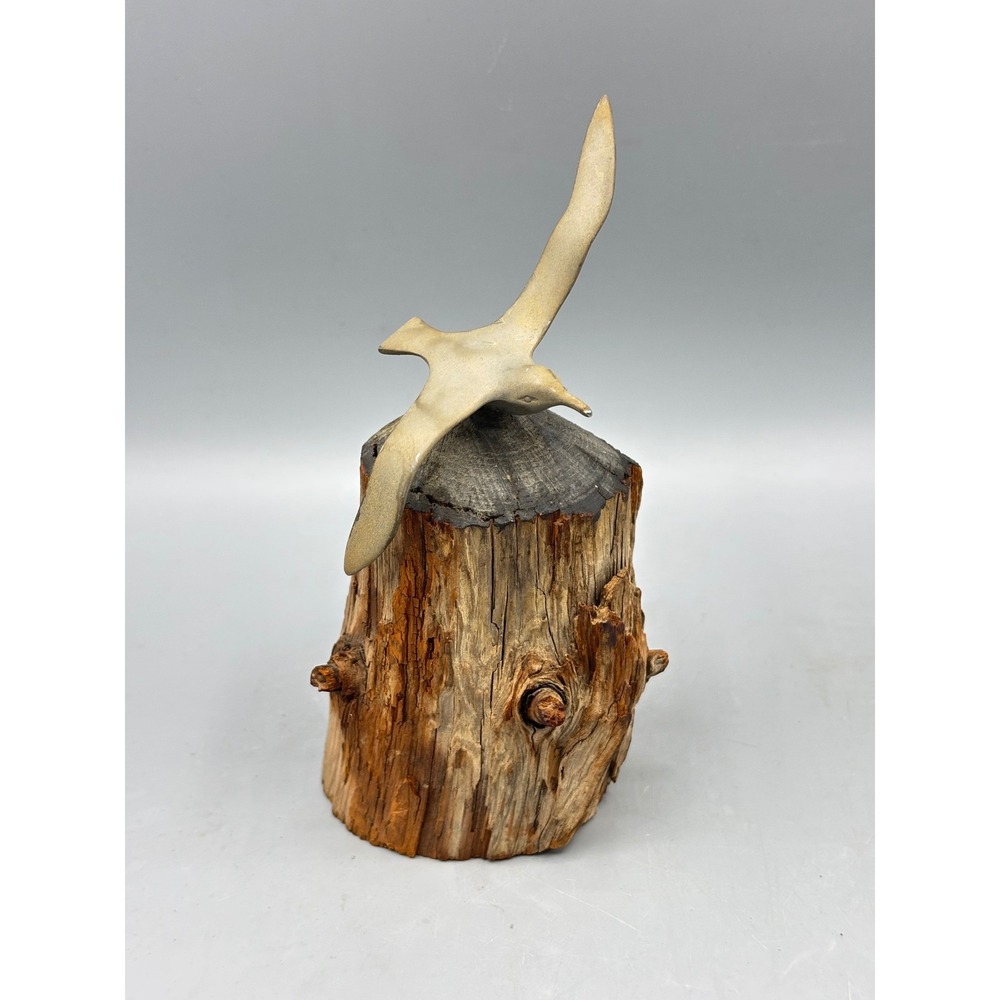 Vintage Metal‎ Seagull Bird Sculpture on Natural Wood Log Base Coastal Decor 6"